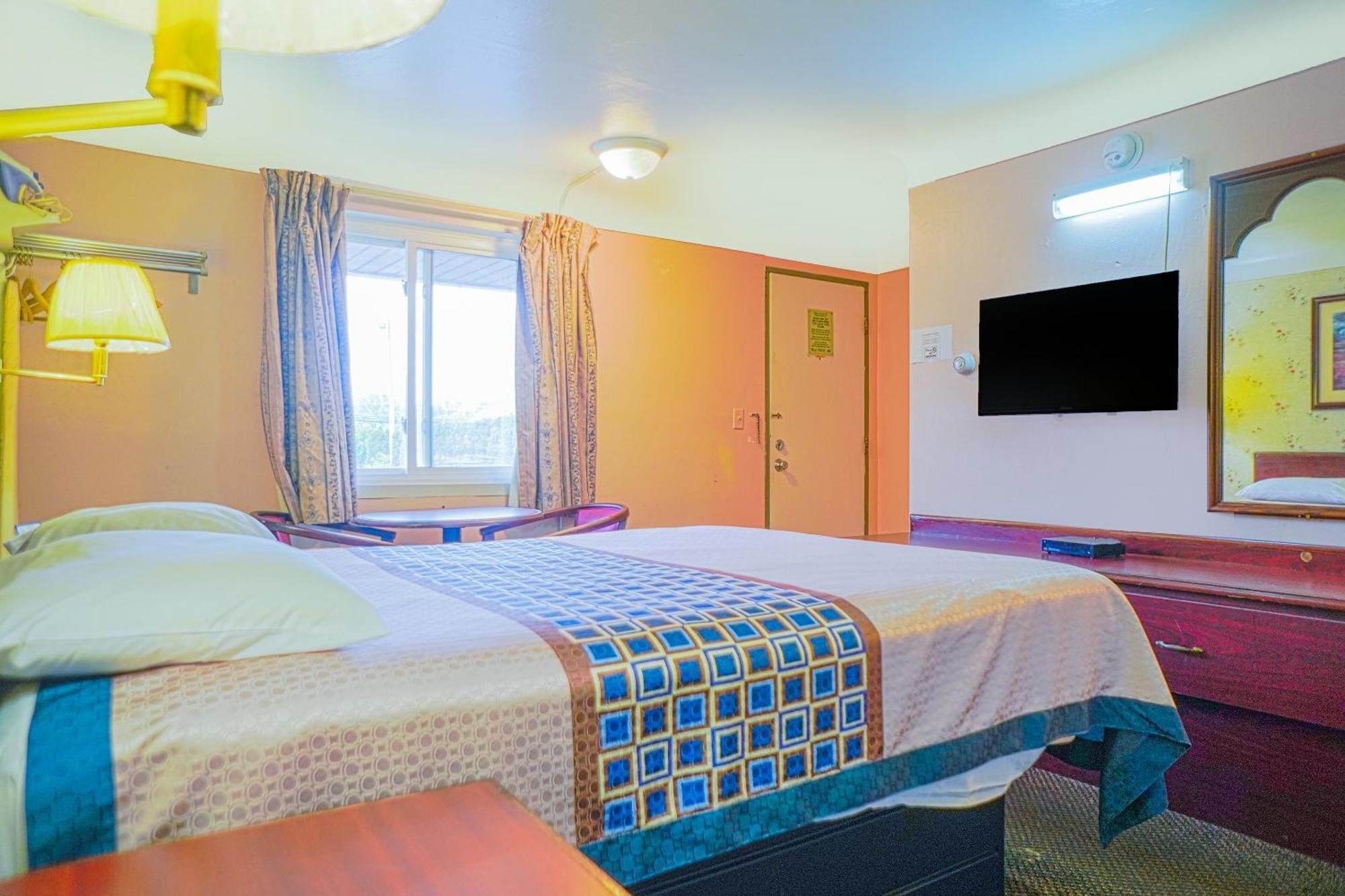 Bay Motel By Oyo เบย์ซิตี้ ภายนอก รูปภาพ